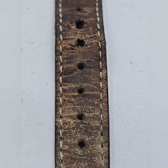 Womens Visage Silver Tone MOP Pave Crystal Quartz Date 30MM Watch New Battery - Picture 12 of 12